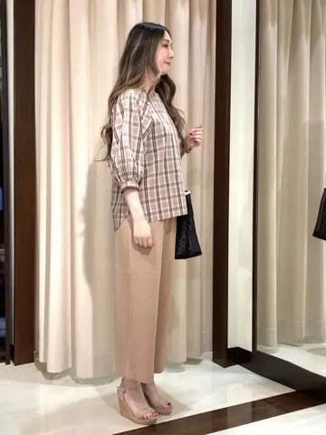 ANY SIS STAFF コーディネート画像