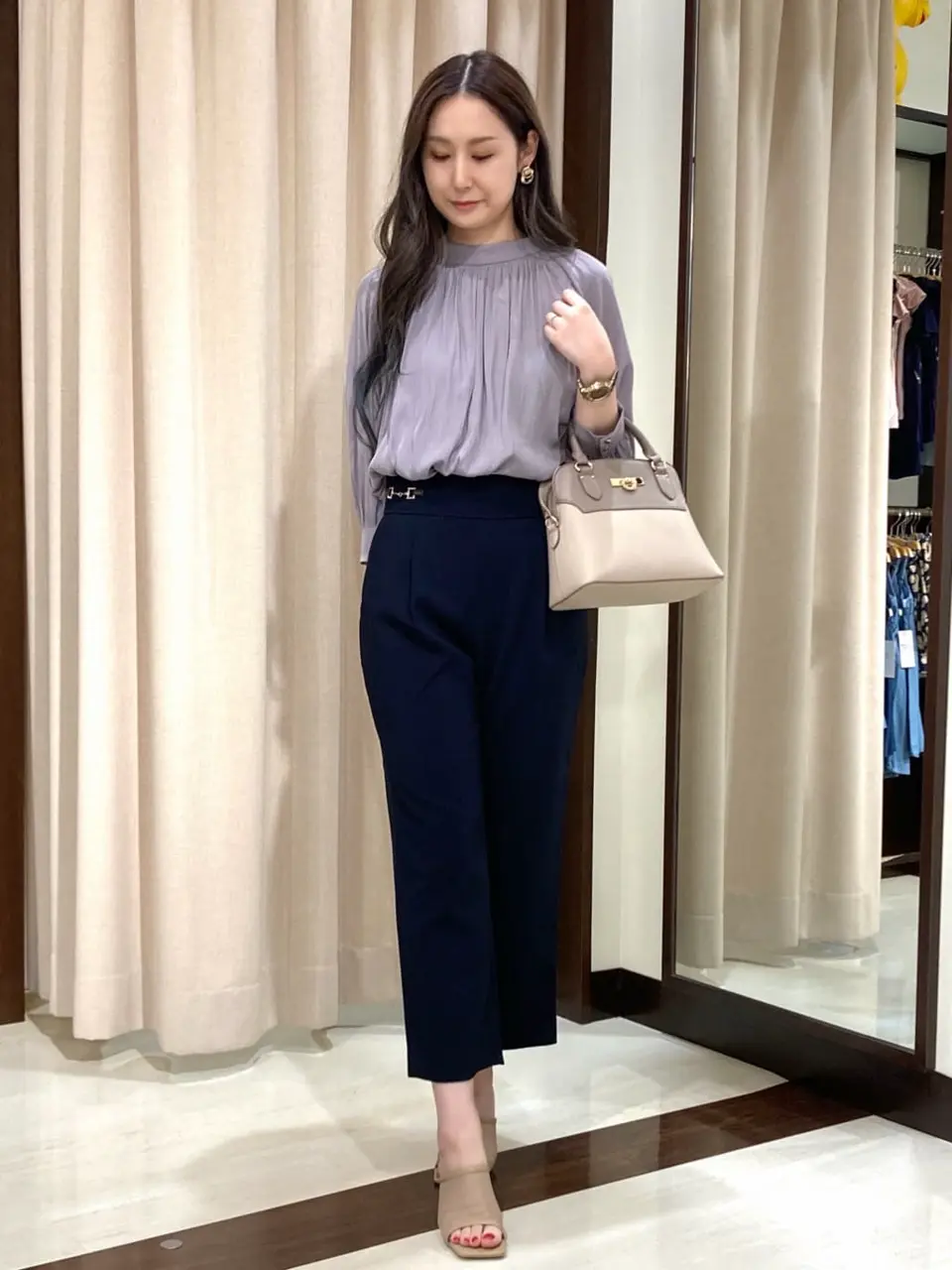 ANY SIS STAFF コーディネート画像