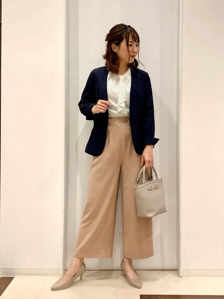 ANY SIS 横田 コーディネート画像