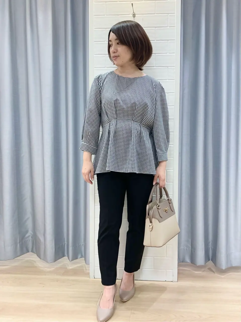 ANY SIS 丸岡 コーディネート画像