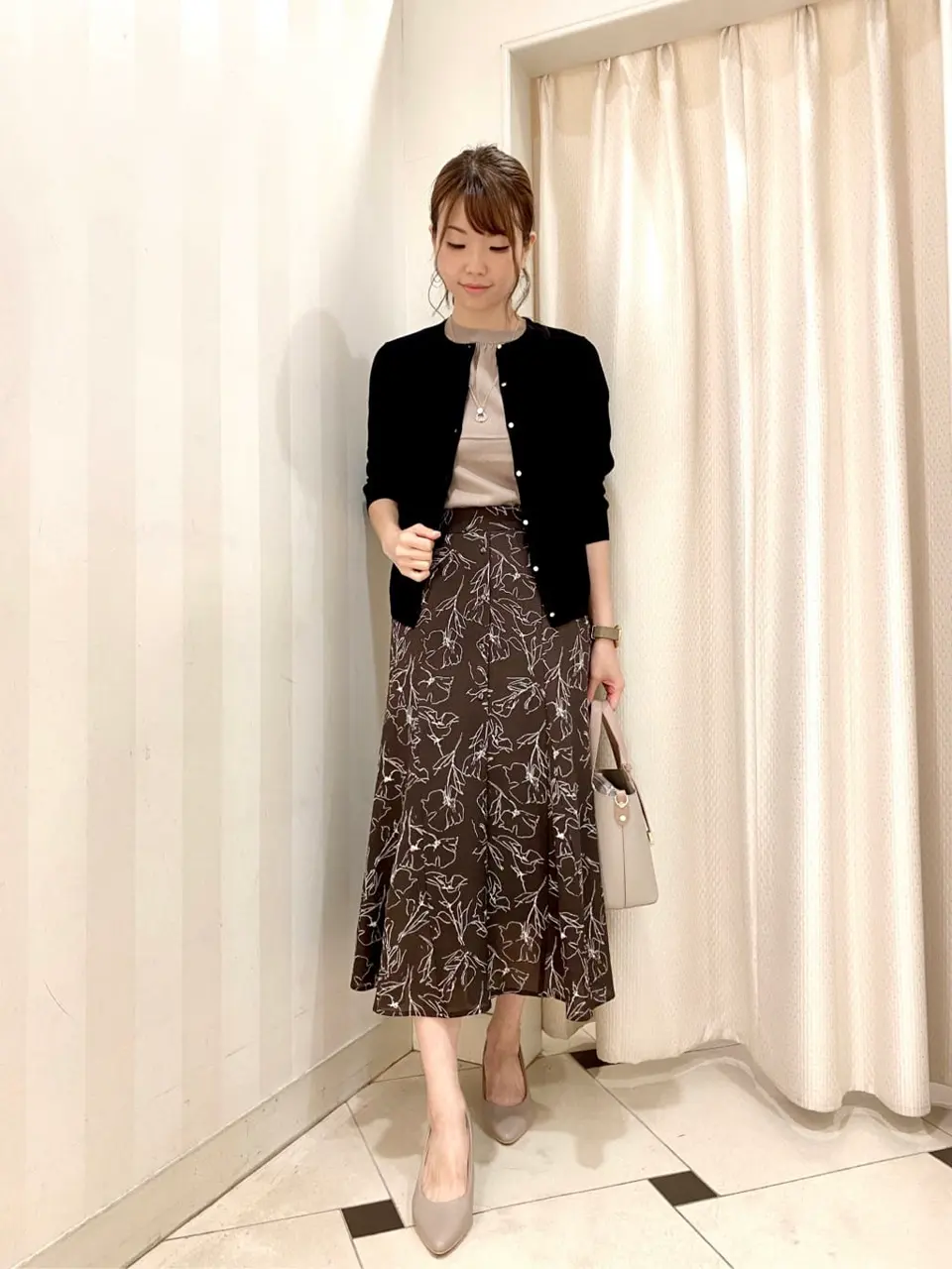 ANY SIS 金井 コーディネート画像