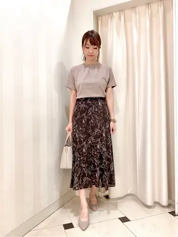 ANY SIS 金井 コーディネート画像