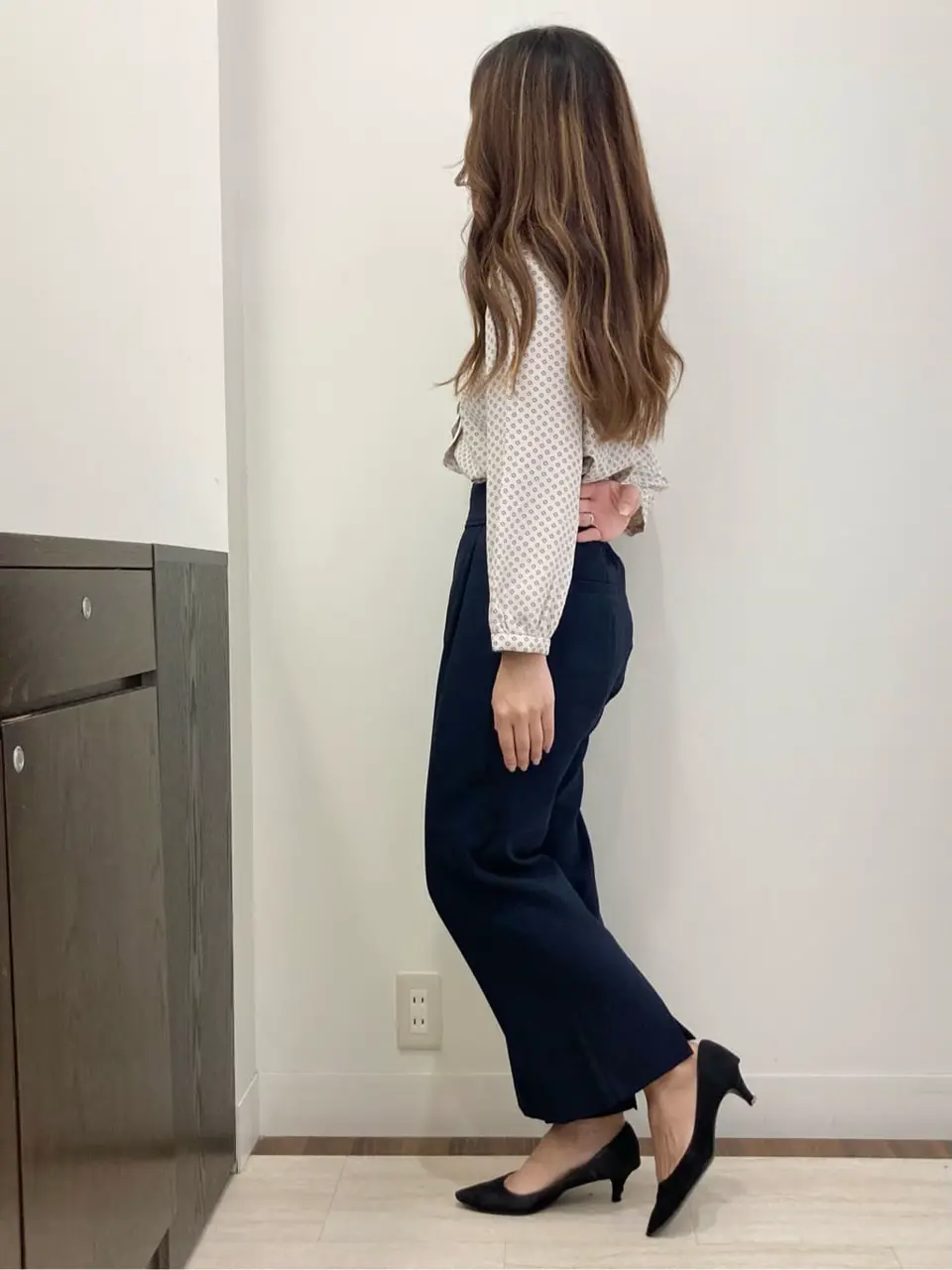 ANY SIS スタッフ コーディネート画像