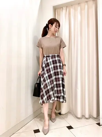 ANY SIS 金井 コーディネート画像