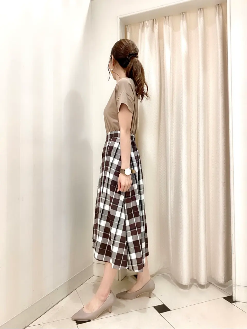 ANY SIS 金井 コーディネート画像