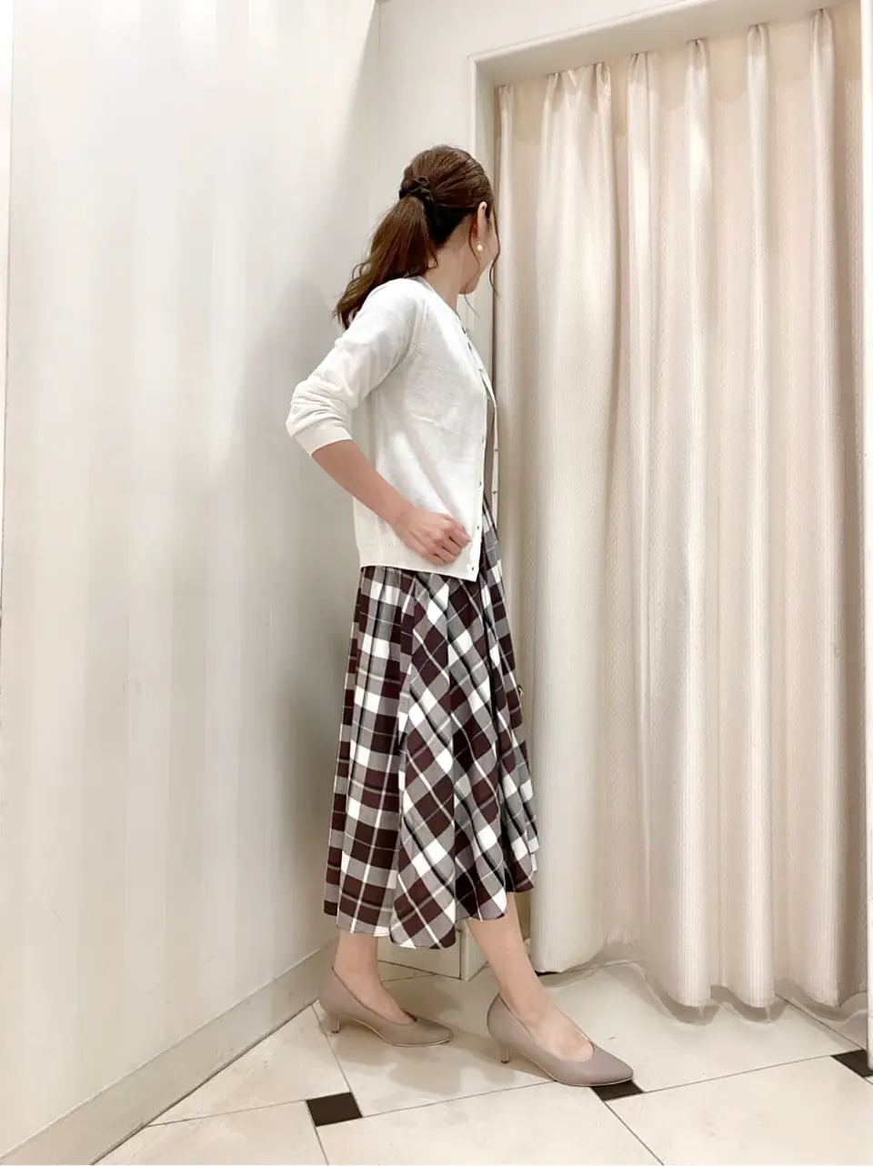 ANY SIS 金井 コーディネート画像