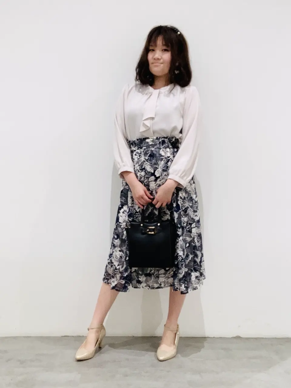  川根　彩 コーディネート画像