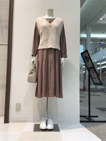 ANY SIS 布川 コーディネート画像