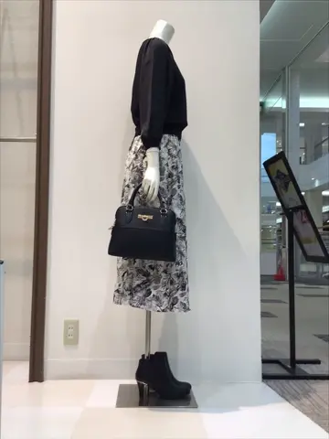 ANY SIS 布川 コーディネート画像