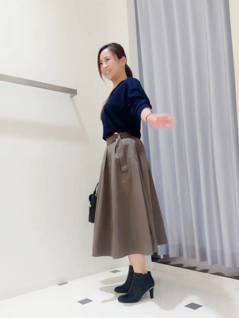 ANY SIS 加藤 コーディネート画像