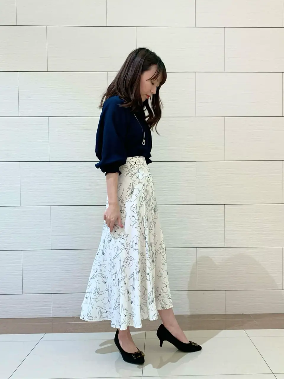 ANY SIS スタッフ コーディネート画像