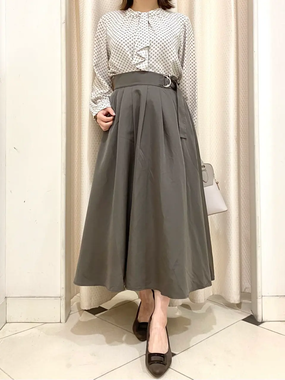 ANY SIS 横尾 コーディネート画像