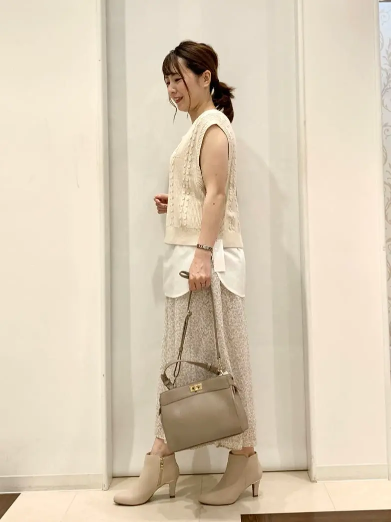 ANY SIS 横田 コーディネート画像