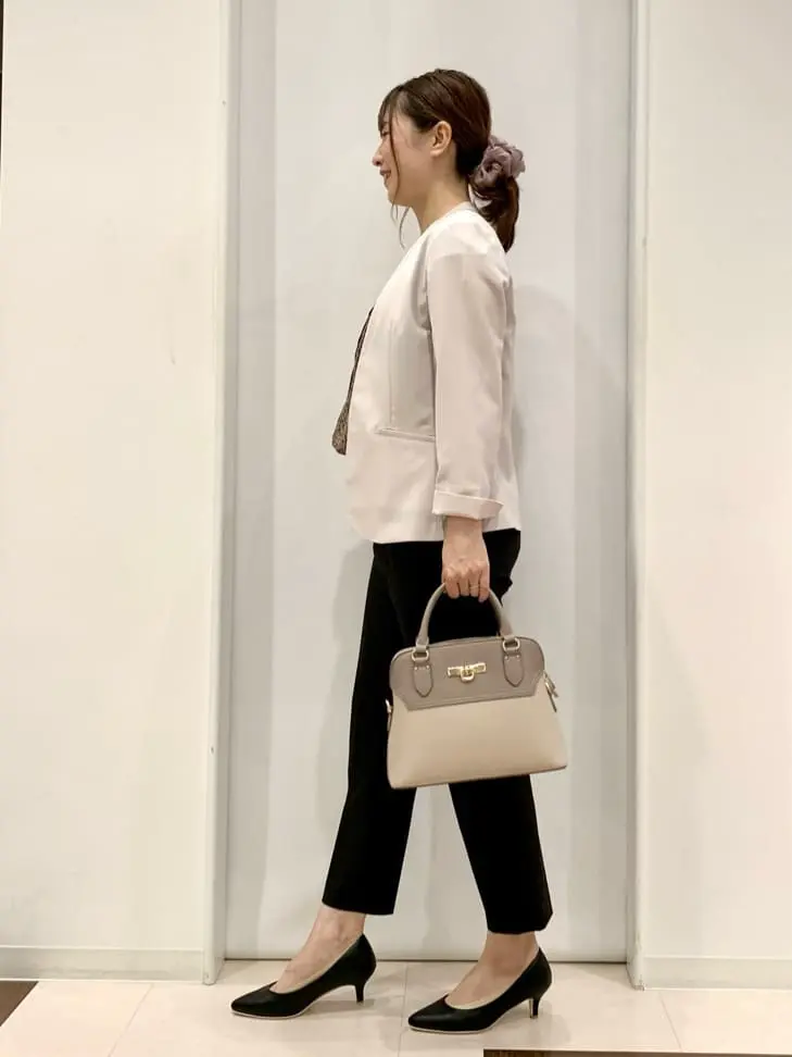 ANY SIS 横田 コーディネート画像