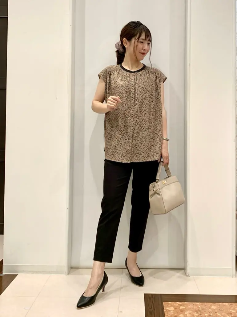 ANY SIS 横田 コーディネート画像