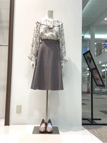 ANY SIS 布川 コーディネート画像