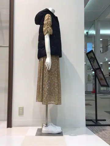 ANY SIS 布川 コーディネート画像