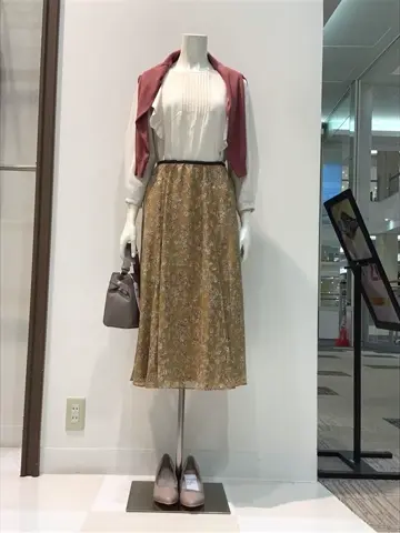 ANY SIS 布川 コーディネート画像