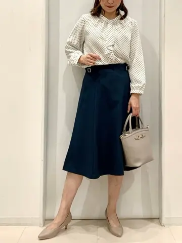 ANY SIS 横田 コーディネート画像