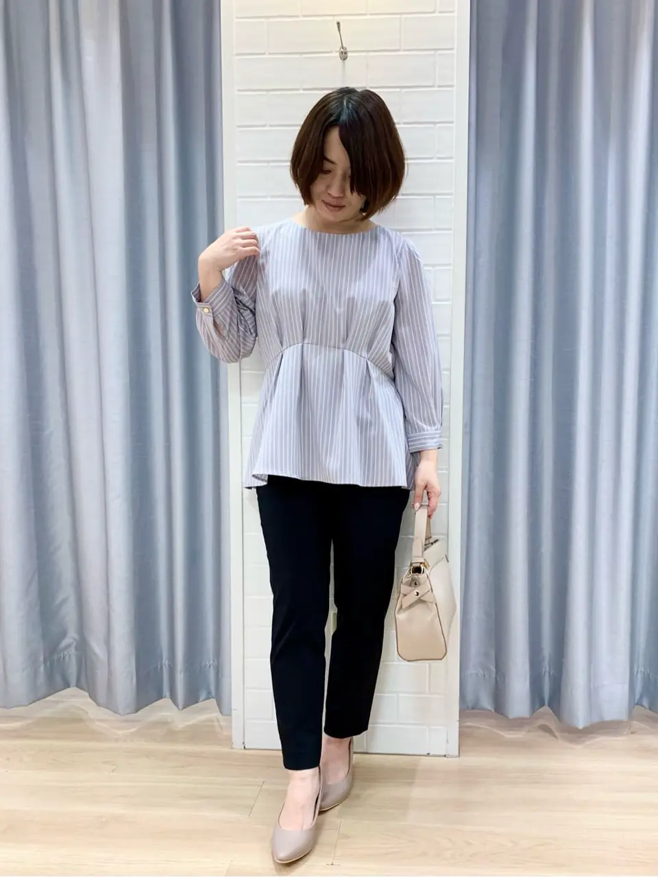 ANY SIS 丸岡 コーディネート画像