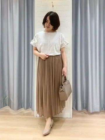 ANY SIS 丸岡 コーディネート画像