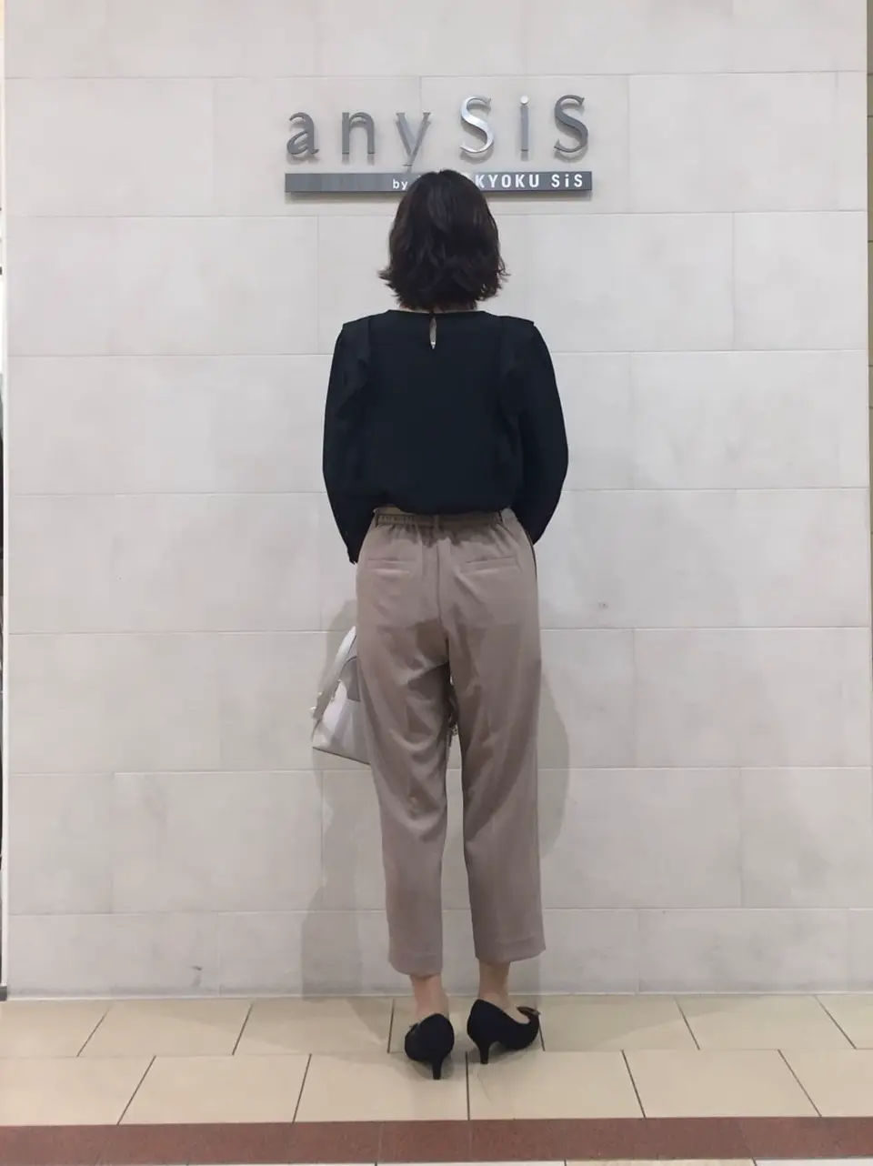 ANY SIS 髙橋 コーディネート画像