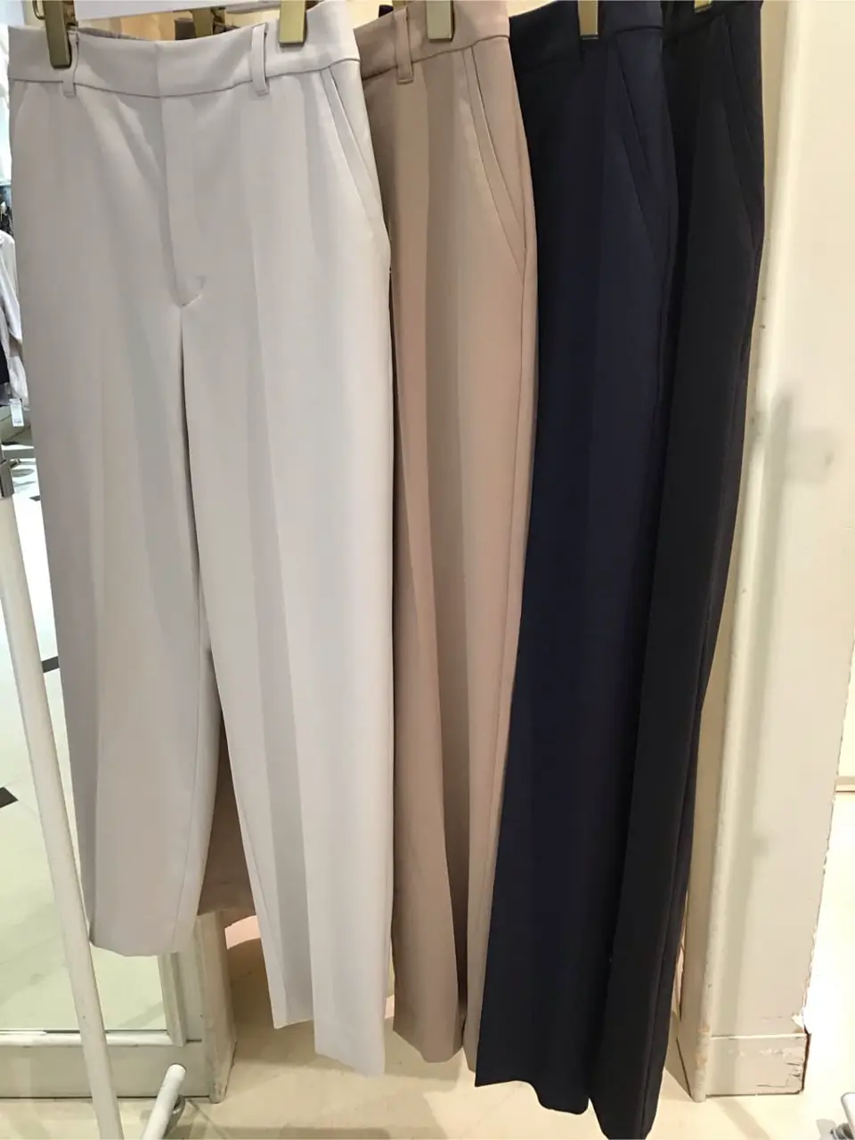 ANY SIS 髙橋 コーディネート画像