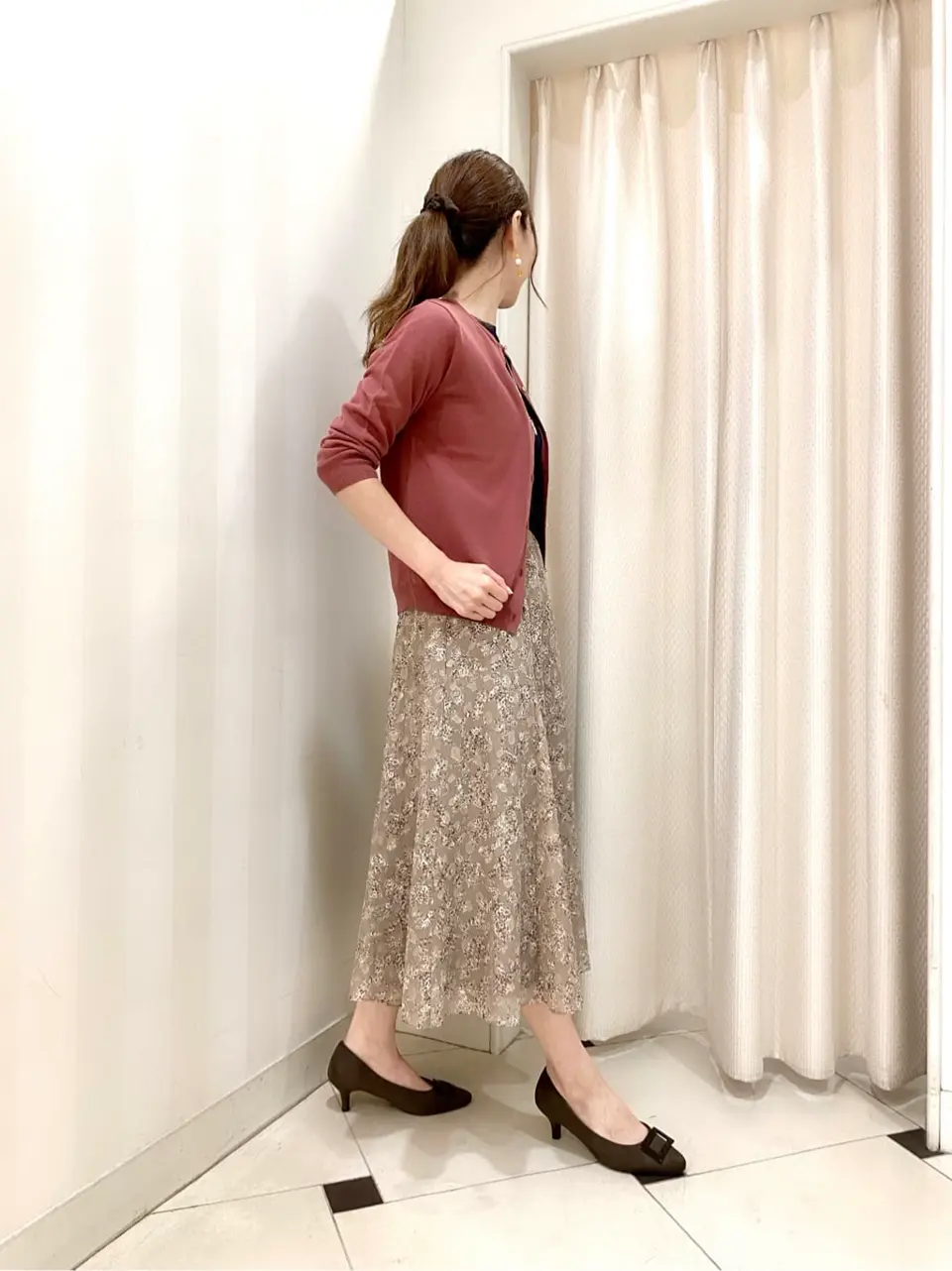 ANY SIS 金井 コーディネート画像