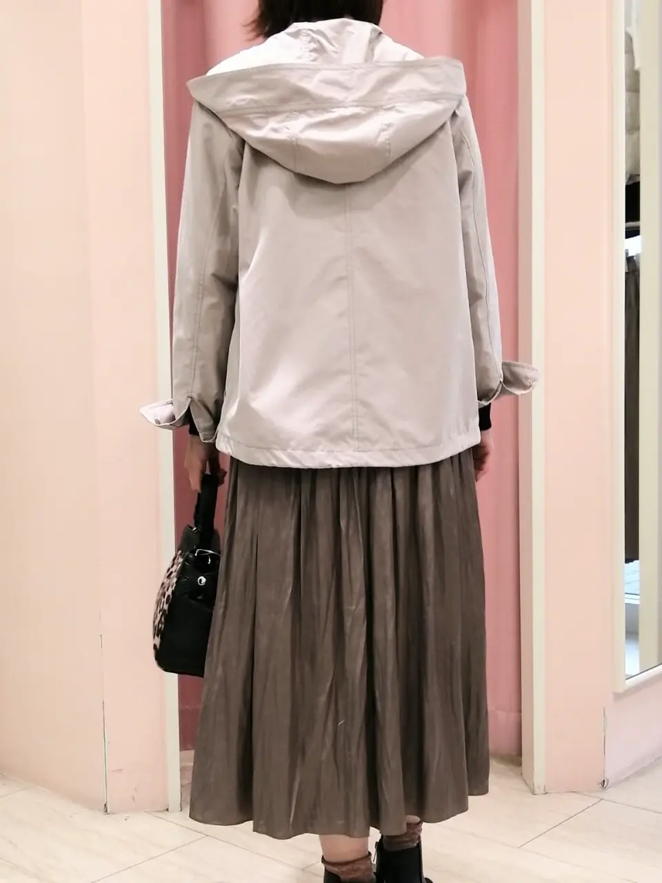 ANY SIS N コーディネート画像