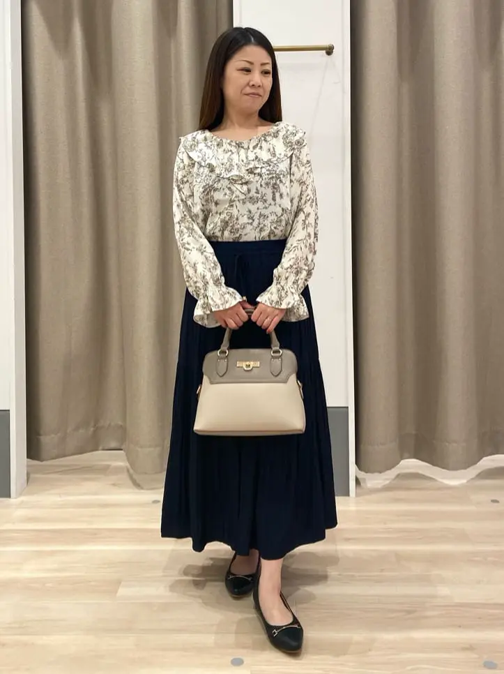 ANY SIS 瀬野 コーディネート画像