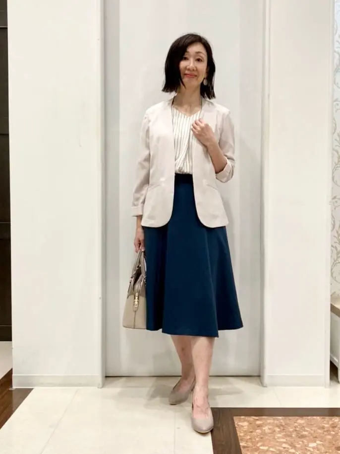 ANY SIS スタッフ コーディネート画像