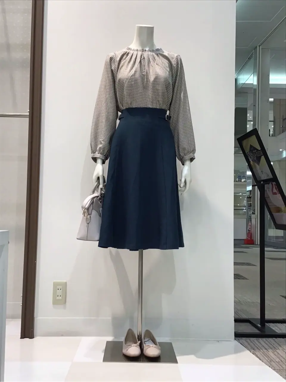 ANY SIS 布川 コーディネート画像