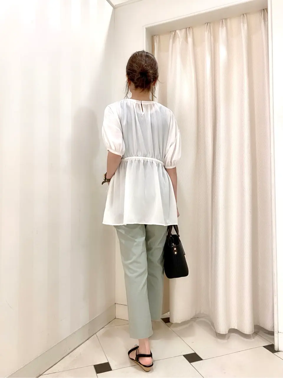 ANY SIS 金井 コーディネート画像