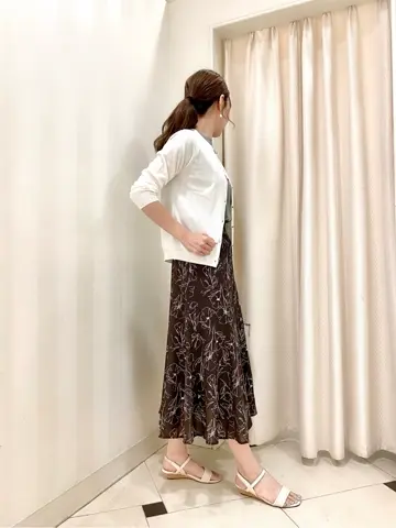 ANY SIS 金井 コーディネート画像