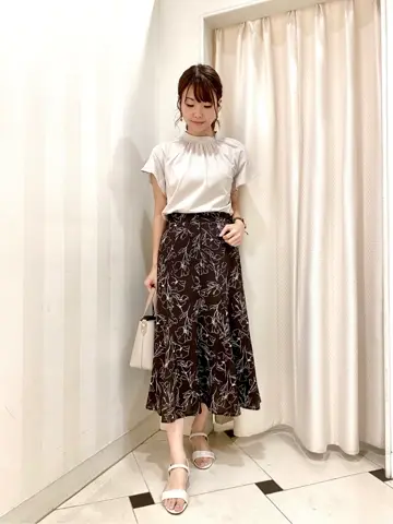 ANY SIS 金井 コーディネート画像