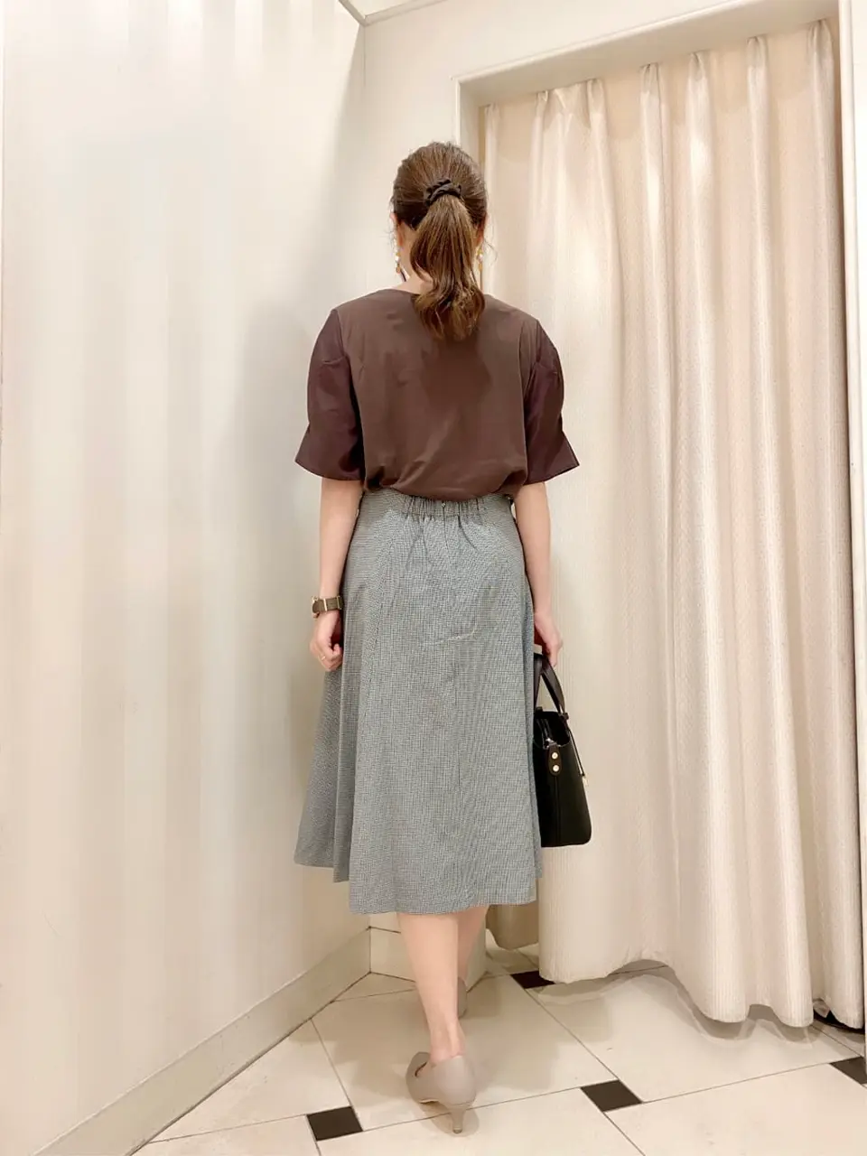 ANY SIS 金井 コーディネート画像