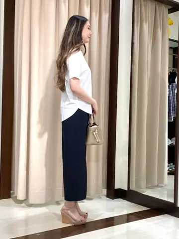 ANY SIS STAFF コーディネート画像