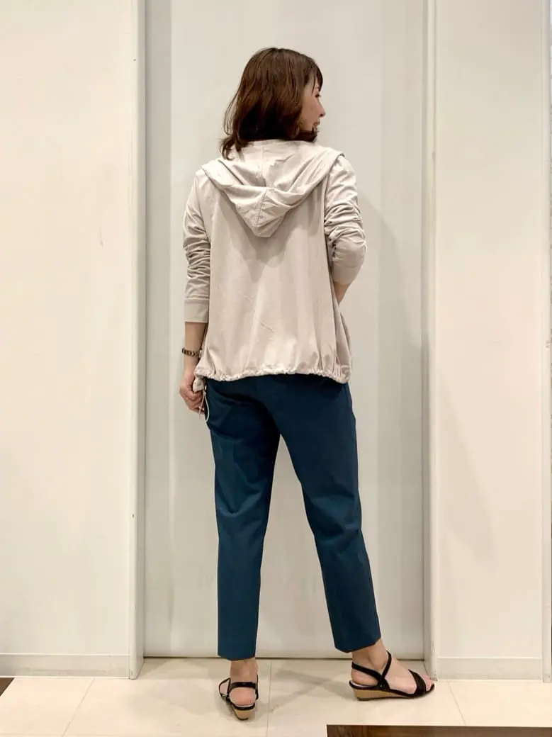 ANY SIS 横田 コーディネート画像