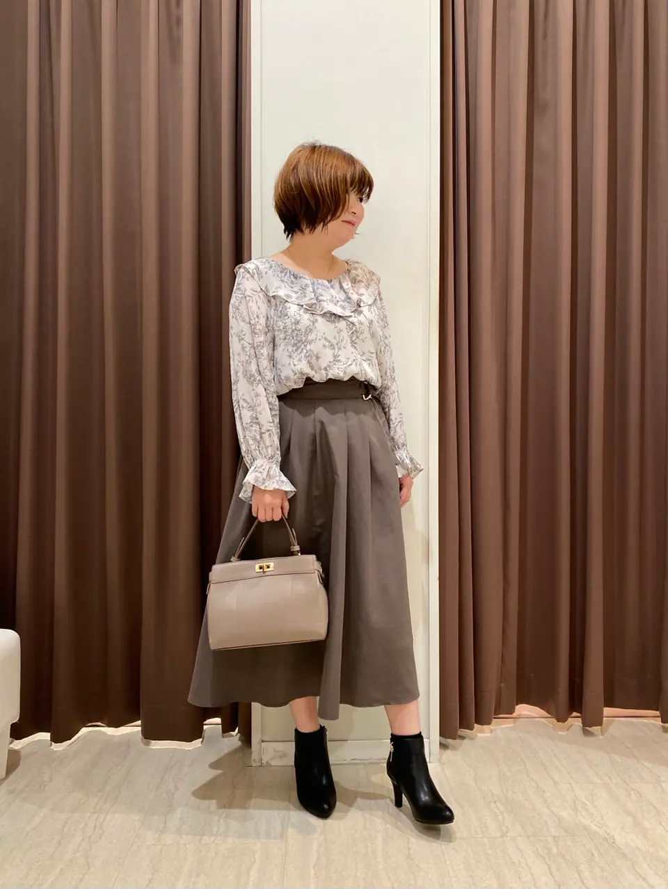 ANY SIS 岩本 コーディネート画像