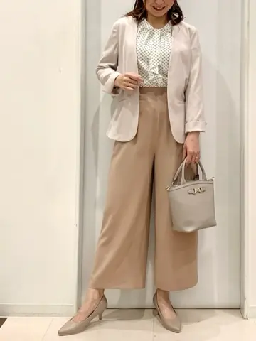 ANY SIS 横田 コーディネート画像