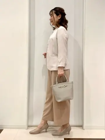 ANY SIS 横田 コーディネート画像