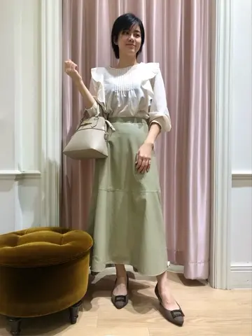 ANY SIS スタッフ コーディネート画像