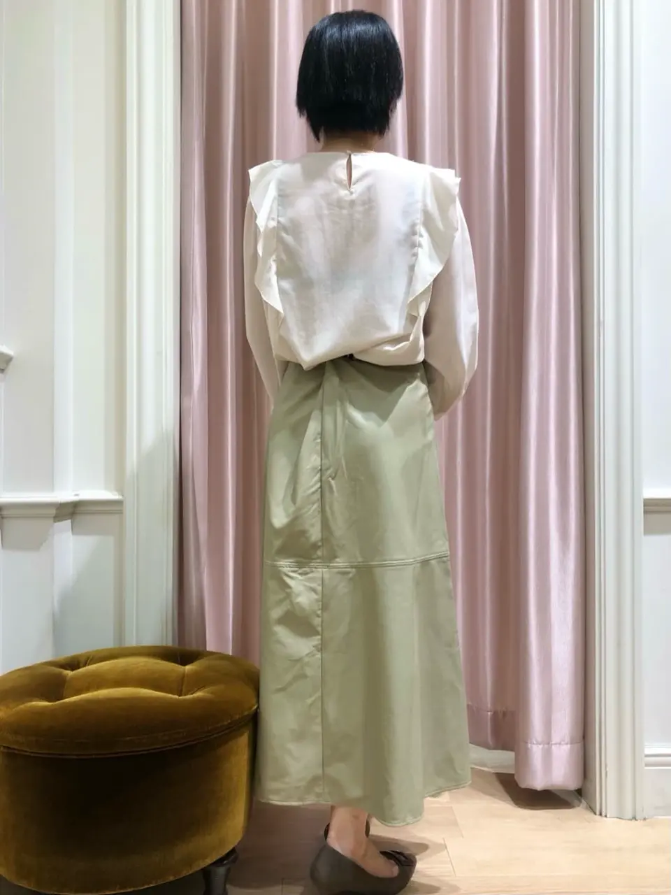 ANY SIS スタッフ コーディネート画像