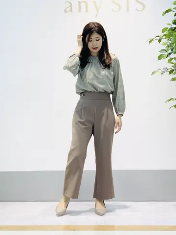 ANY SIS 岡本 コーディネート画像