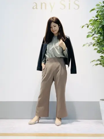 ANY SIS 岡本 コーディネート画像