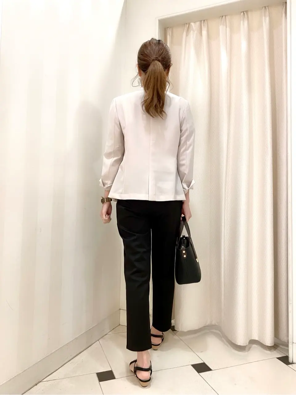 ANY SIS 金井 コーディネート画像