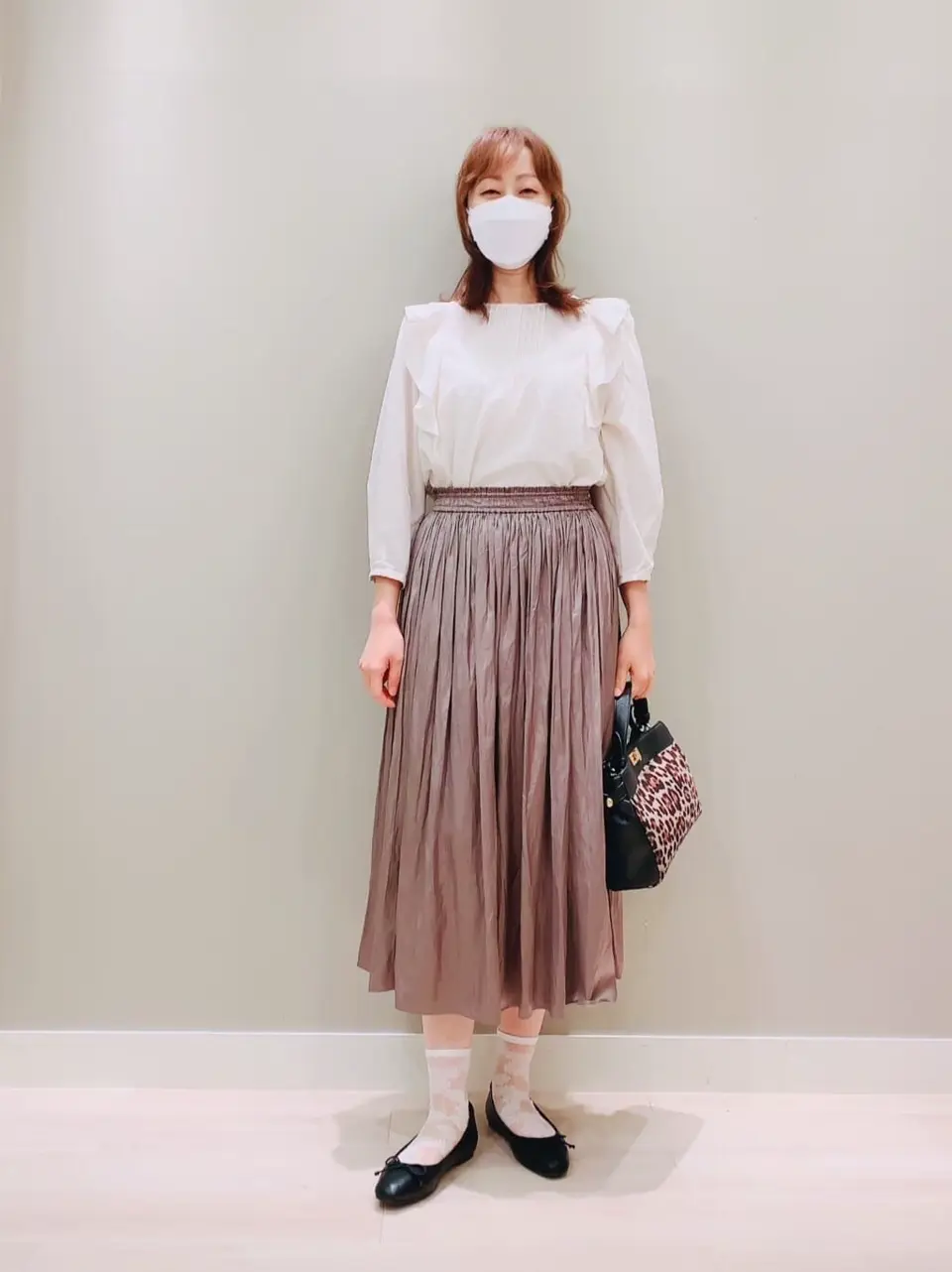 ANY SIS スタッフ コーディネート画像