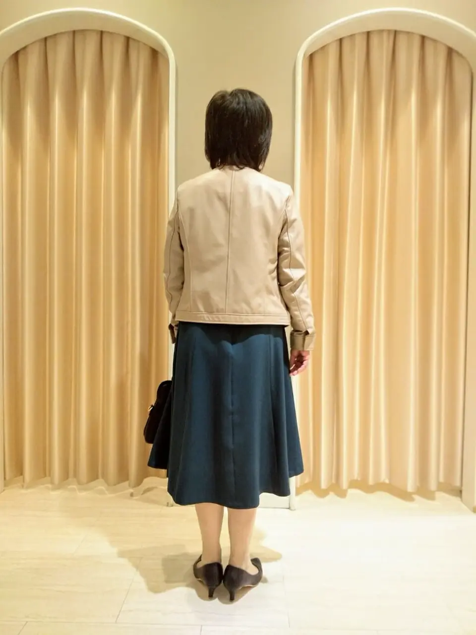 ANY SIS 岡本 コーディネート画像