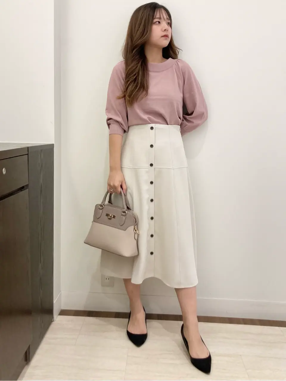 ANY SIS スタッフ コーディネート画像