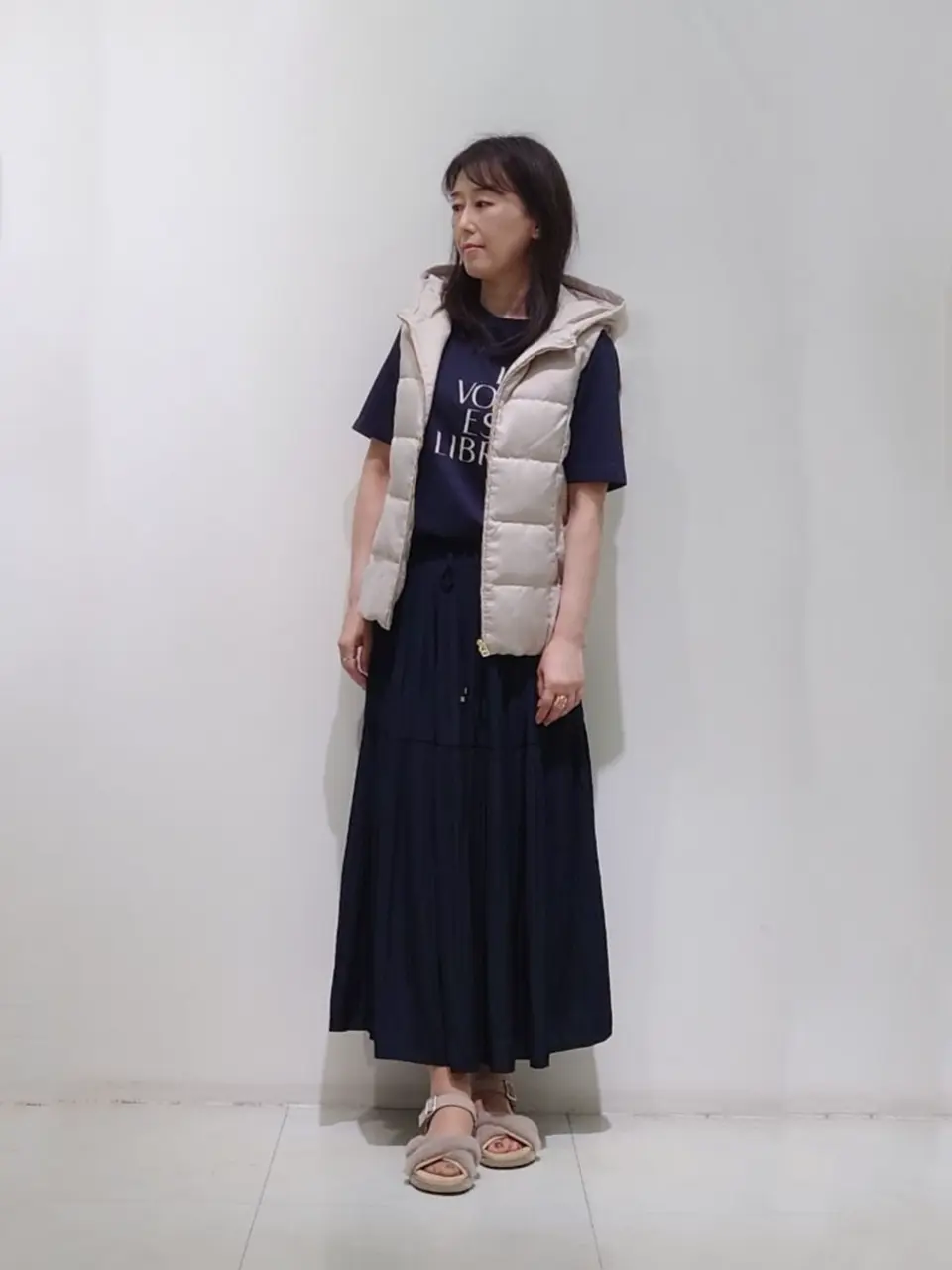 ANY SIS スタッフ コーディネート画像